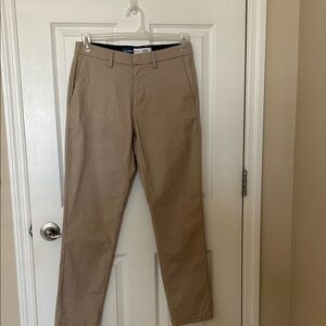 Old Navy Men's Khaki Chinos performance quick dry